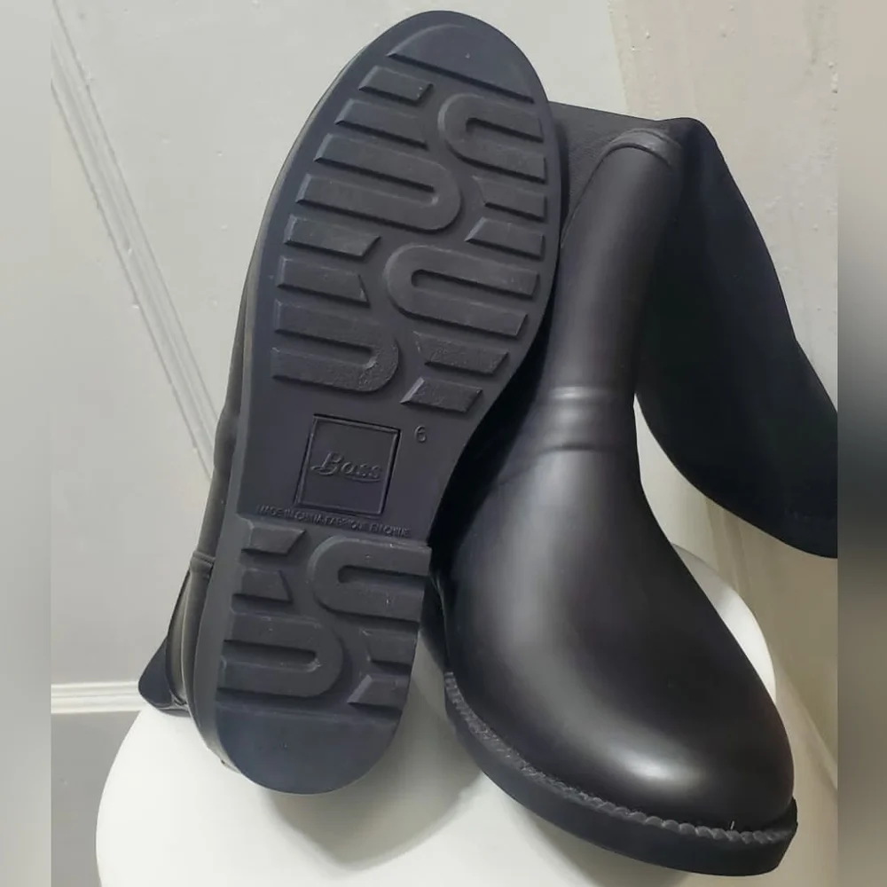 Bass Waterproof Non-slip Rain Boots Kneel-High PVC Boots Winter boot Size 6🌴✌️